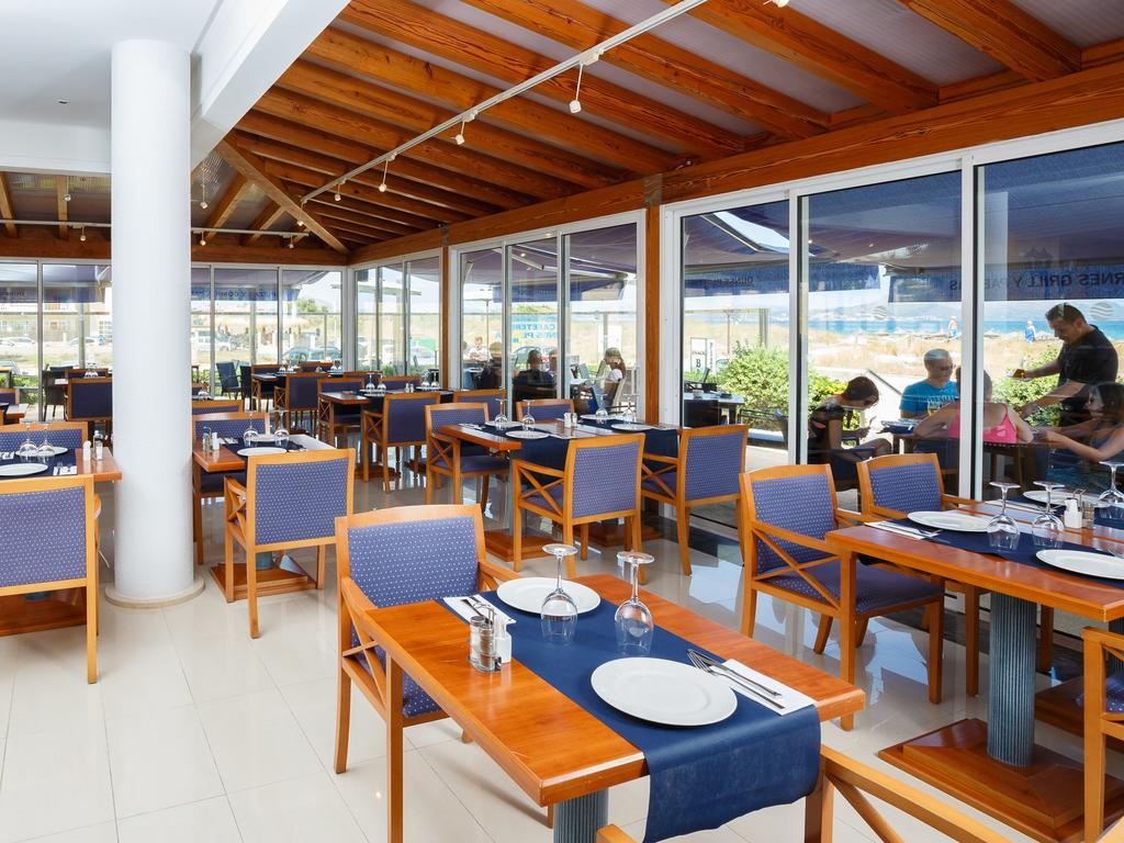 Aparthotel Dunes Platja กันปิกาฟอร์ต ภายนอก รูปภาพ