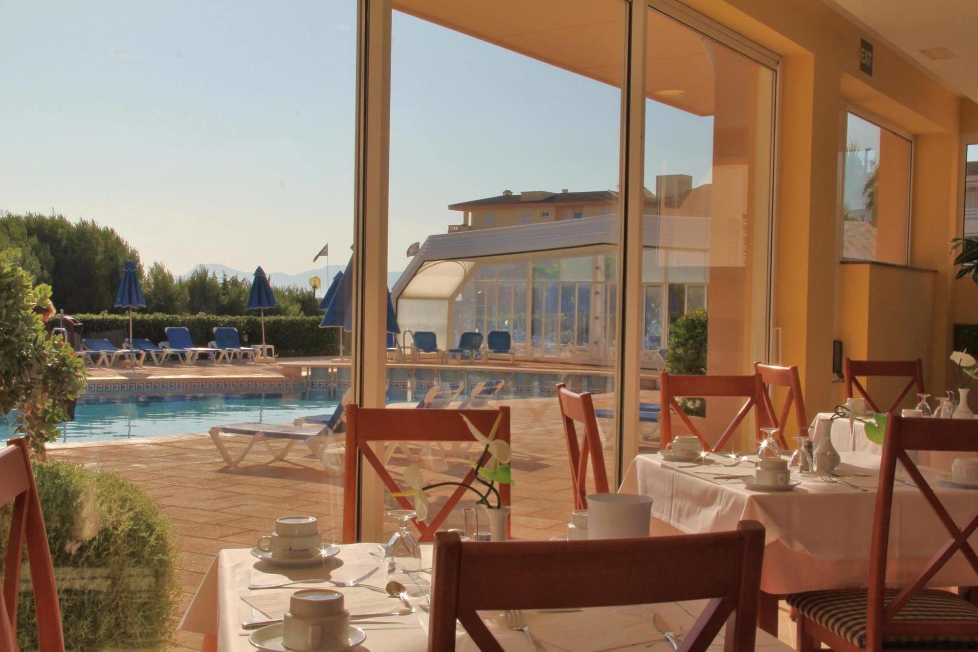 Aparthotel Dunes Platja กันปิกาฟอร์ต ภายนอก รูปภาพ
